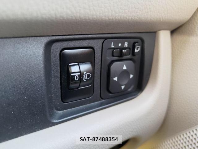 Mitsubishi EK WAGON 2016-02 7217882-15