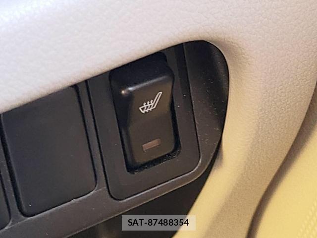 Mitsubishi EK WAGON 2016-02 7217882-17