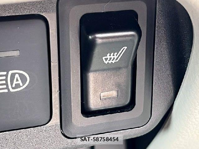 Mitsubishi EK WAGON 2016-09 7326861-18