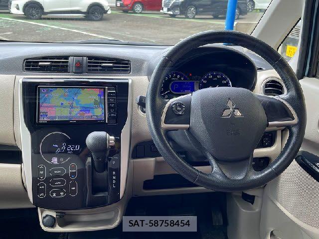 Mitsubishi EK WAGON 2016-09 7326861-1
