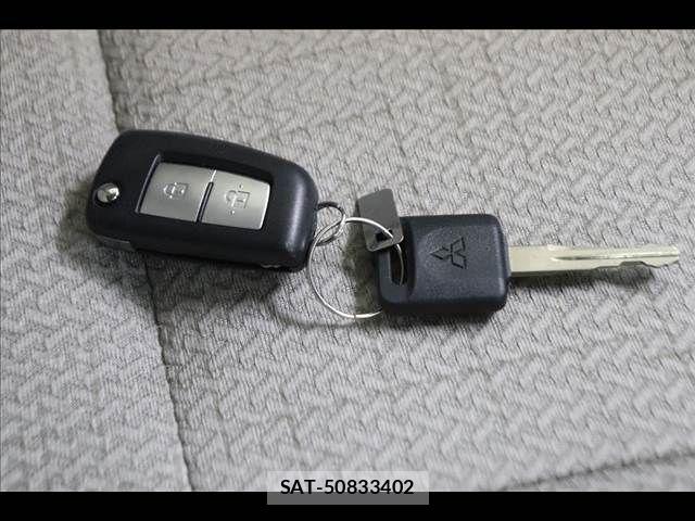 Mitsubishi EK WAGON 2021-11 7326859-3