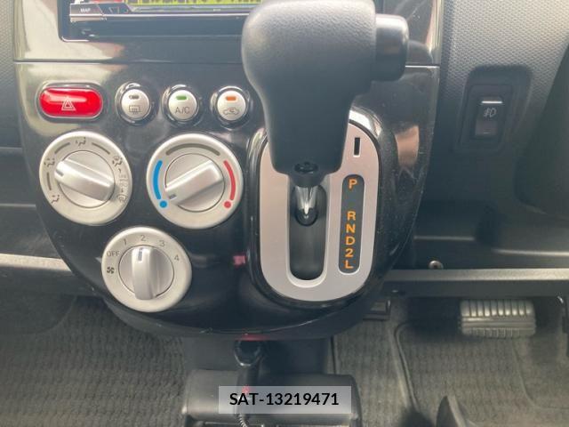 Mitsubishi EK WAGON 2012-03 7357631-17