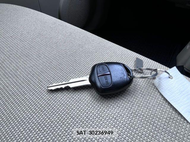 Mitsubishi EK WAGON 2012-12 7357629-25