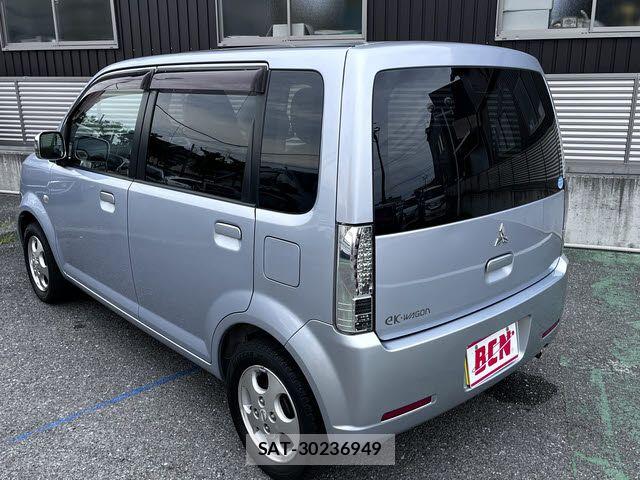 Mitsubishi EK WAGON 2012-12 7357629-8