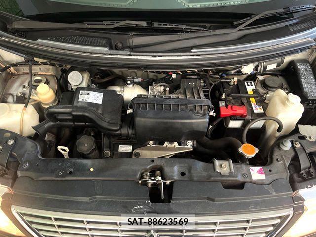 Mitsubishi EK WAGON 2011-06 7357625-12