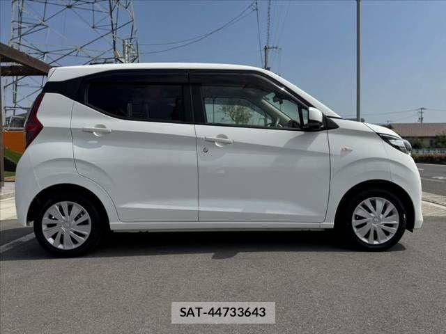 Mitsubishi EK WAGON 2021-10 7392008-11
