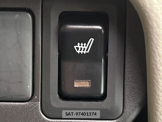 Mitsubishi EK WAGON 2017-09 7392007-4