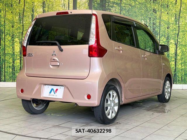 Mitsubishi EK WAGON 2013-08 7562070-16