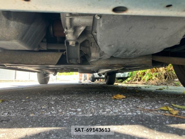 Mitsubishi EK WAGON 2013-06 7616326-11