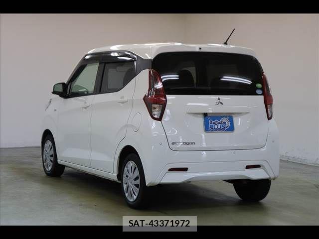 Mitsubishi EK WAGON 2021-01 7616318-19
