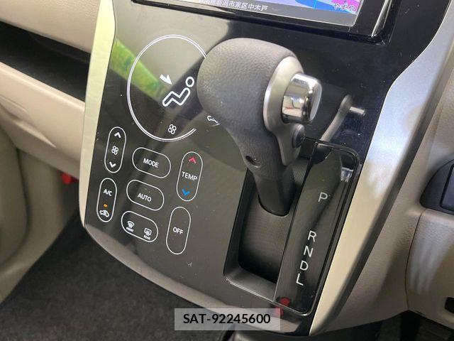 Mitsubishi EK WAGON 2015-07 7616322-4
