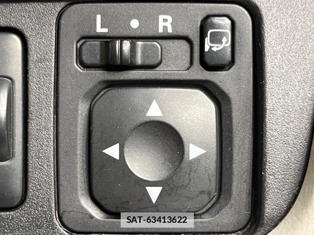 Mitsubishi EK WAGON 2017-02 7722936-6