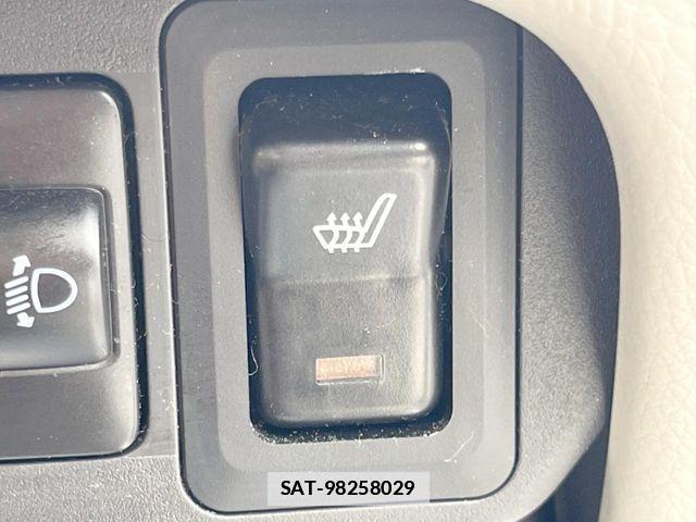 Mitsubishi EK WAGON 2017-08 7722934-4