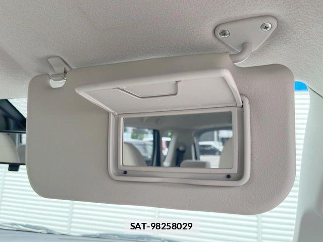 Mitsubishi EK WAGON 2017-08 7722934-5