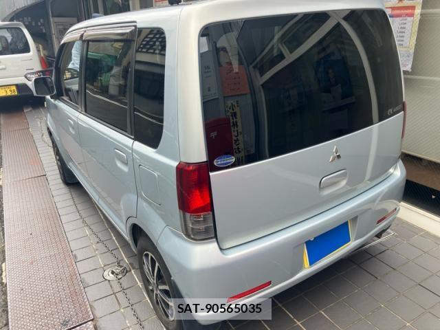 Mitsubishi EK WAGON 2003-04 7722945-5
