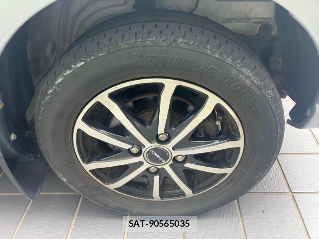 Mitsubishi EK WAGON 2003-04 7722945-8
