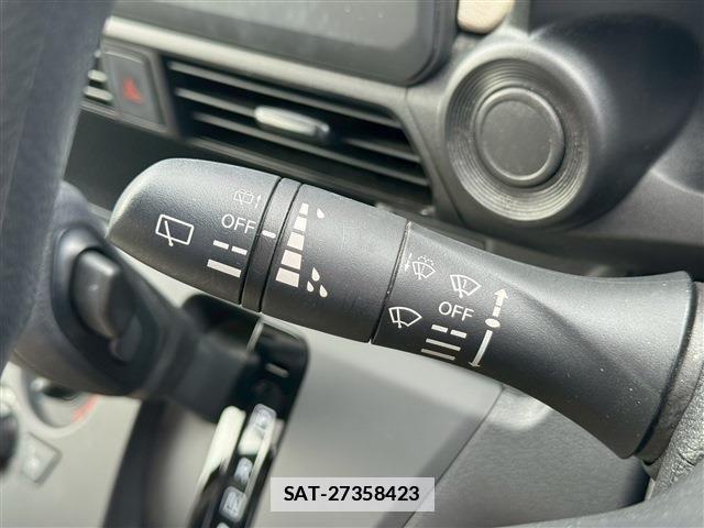 Mitsubishi EK WAGON 2021-05 7722928-27