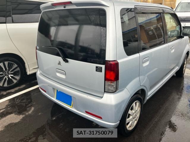 Mitsubishi EK WAGON 2003-01 7876270-4