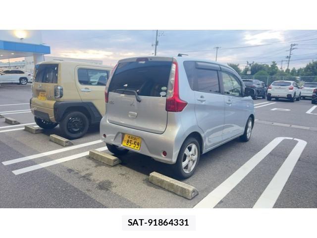 Mitsubishi EK WAGON 2015-10 7961363-3
