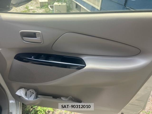 Mitsubishi EK WAGON 2014-05 7961367-17