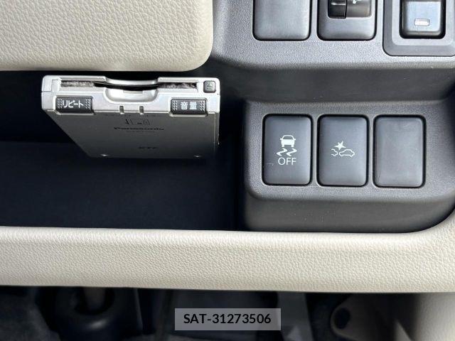 Mitsubishi EK WAGON 2017-08 7979122-16
