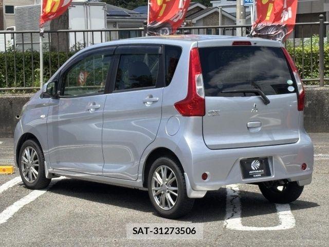 Mitsubishi EK WAGON 2017-08 7979122-22