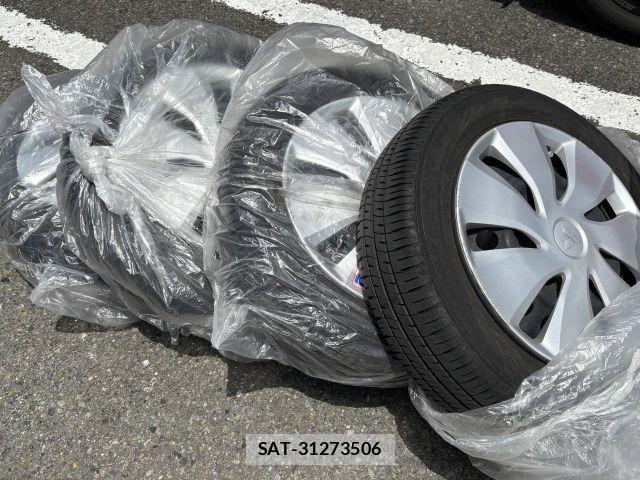 Mitsubishi EK WAGON 2017-08 7979122-26