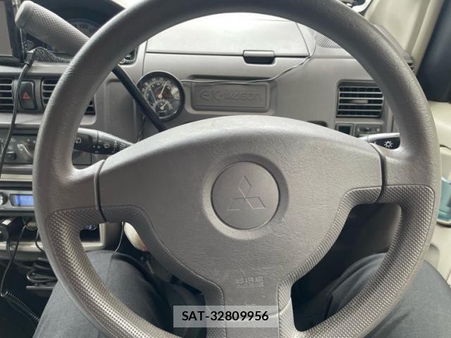 Mitsubishi EK WAGON 2003-07 7979124-15