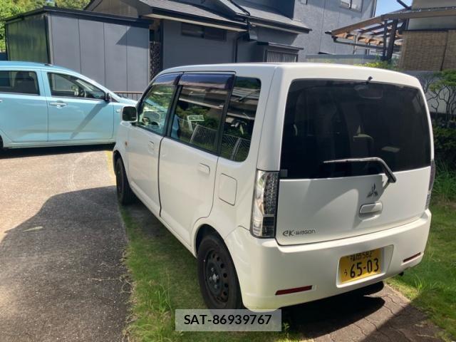 Mitsubishi EK WAGON 2012-10 8035357-3