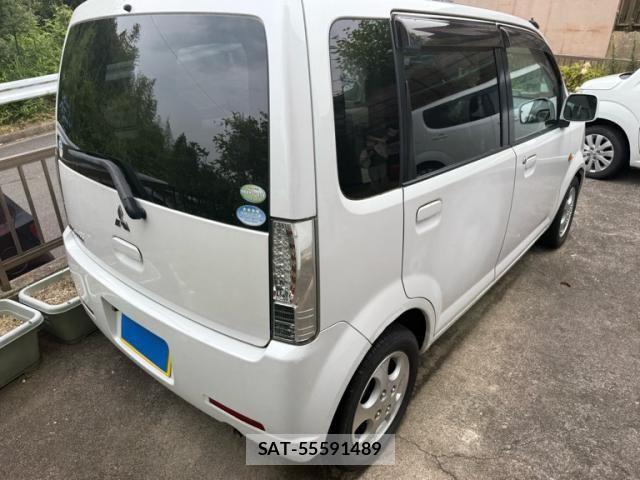 Mitsubishi EK WAGON 2008-04 8035360-3