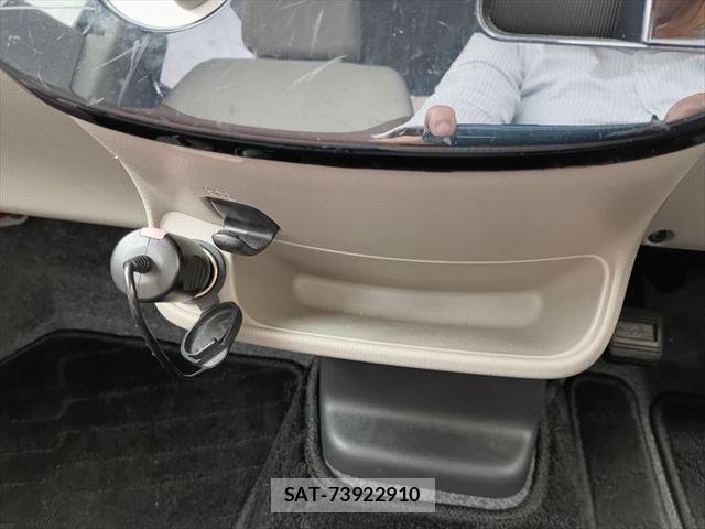 Mitsubishi EK WAGON 2018-08 8073639-21