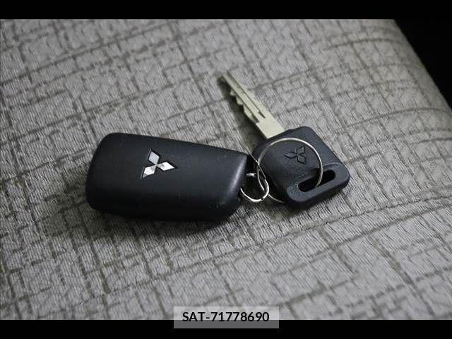 Mitsubishi EK WAGON 2021-01 8073635-4