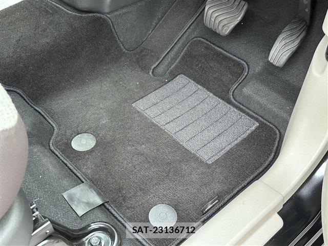 Mitsubishi EK WAGON 2023-11 8098982-13