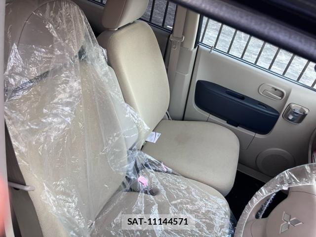 Mitsubishi EK WAGON 2011-03 8098985-13