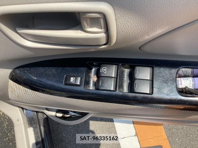 Mitsubishi EK WAGON 2015-12 8129902-11