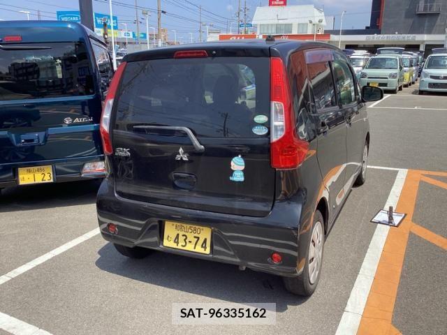 Mitsubishi EK WAGON 2015-12 8129902-1