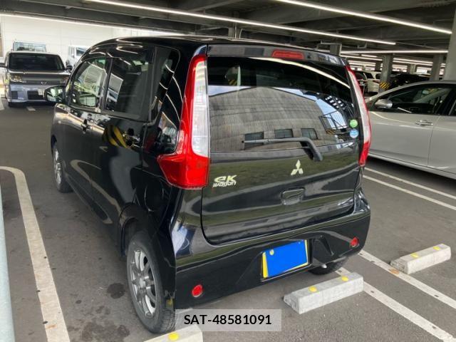 Mitsubishi EK WAGON 2013-08 8158341-5