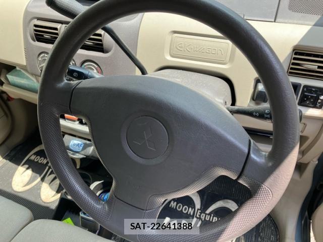Mitsubishi EK WAGON 2005-09 8207382-11