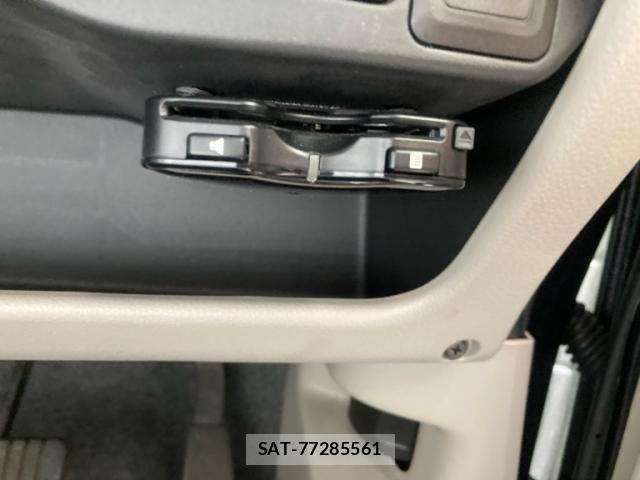 Mitsubishi EK WAGON 2014-01 8245121-8