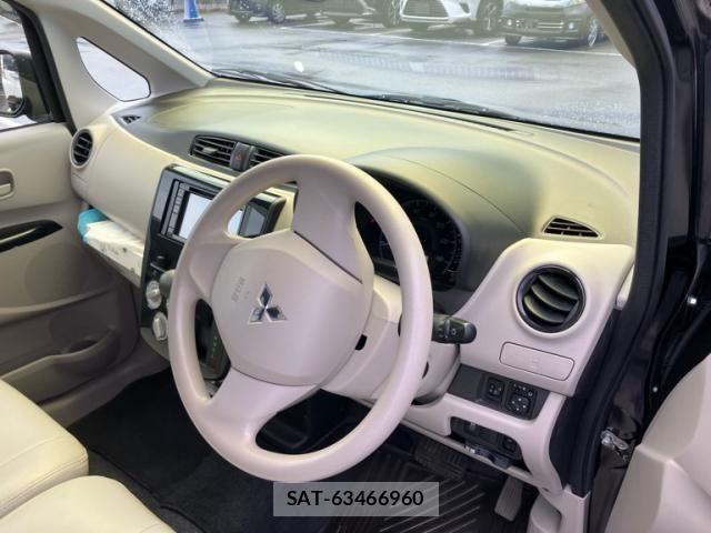 Mitsubishi EK WAGON 2018-05 8245120-5