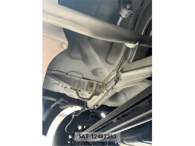 Mitsubishi EK WAGON 2011-09 8314299-9