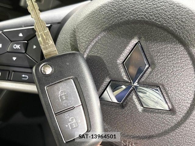 Mitsubishi EK WAGON 2024-12 8314288-4