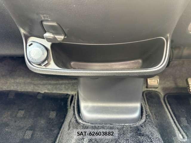 Mitsubishi EK WAGON 2018-03 8335668-22