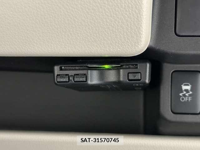 Mitsubishi EK WAGON 2015-09 8335670-13