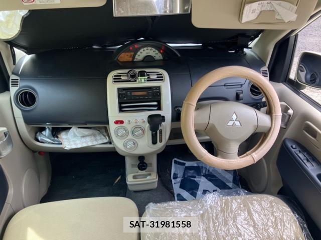 Mitsubishi EK WAGON 2011-03 8335674-2