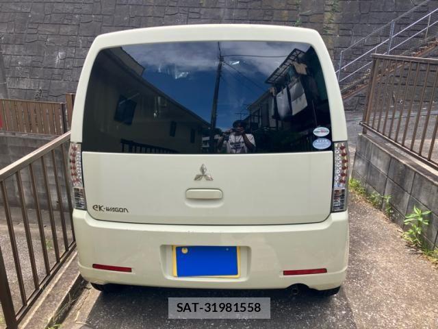 Mitsubishi EK WAGON 2011-03 8335674-7