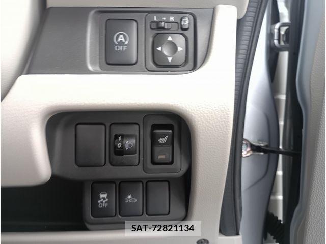 Mitsubishi EK WAGON 2017-03 8335671-3