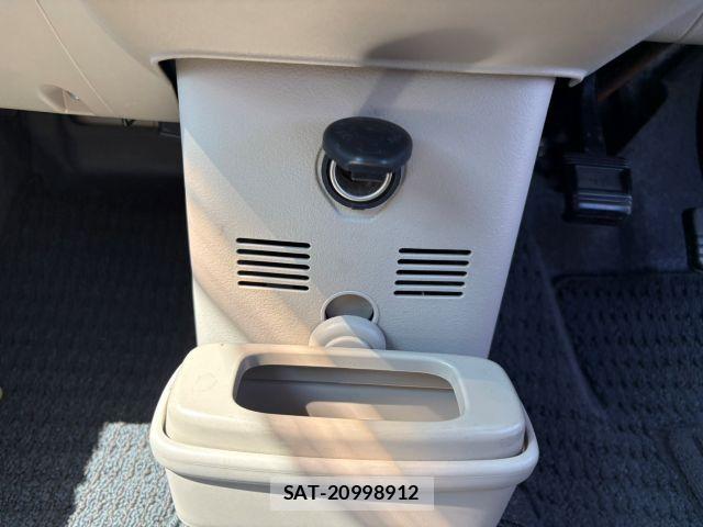 Mitsubishi EK WAGON 2010-06 8354369-12