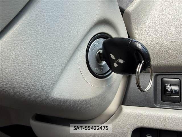Mitsubishi EK WAGON 2018-10 8354367-25