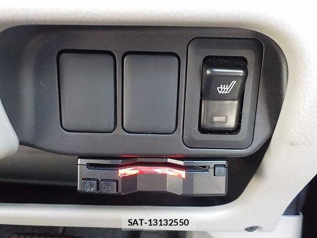 Mitsubishi EK WAGON 2017-09 8354368-17